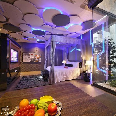 Doule Motel Тайджун Екстериор снимка