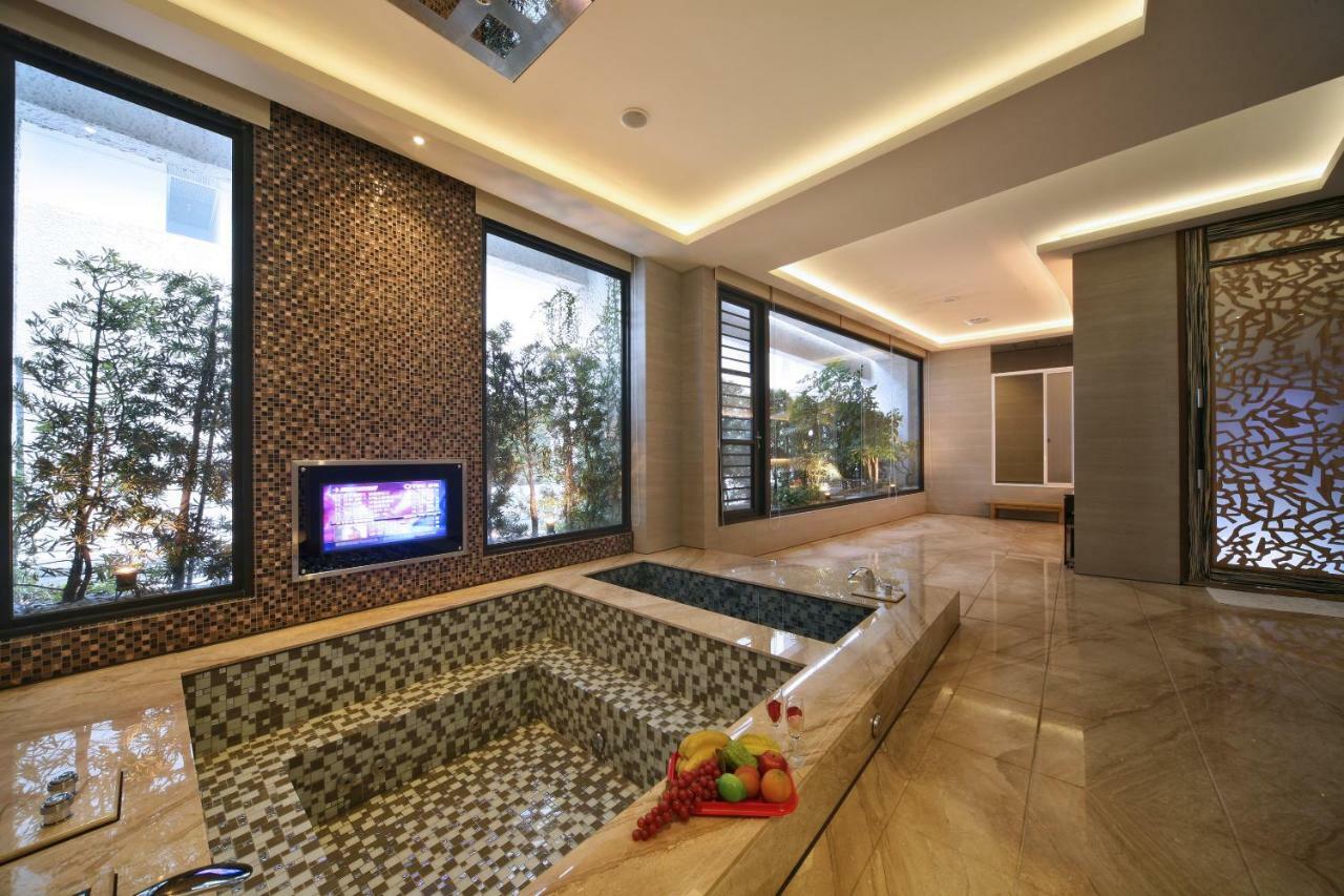 Doule Motel Тайджун Екстериор снимка