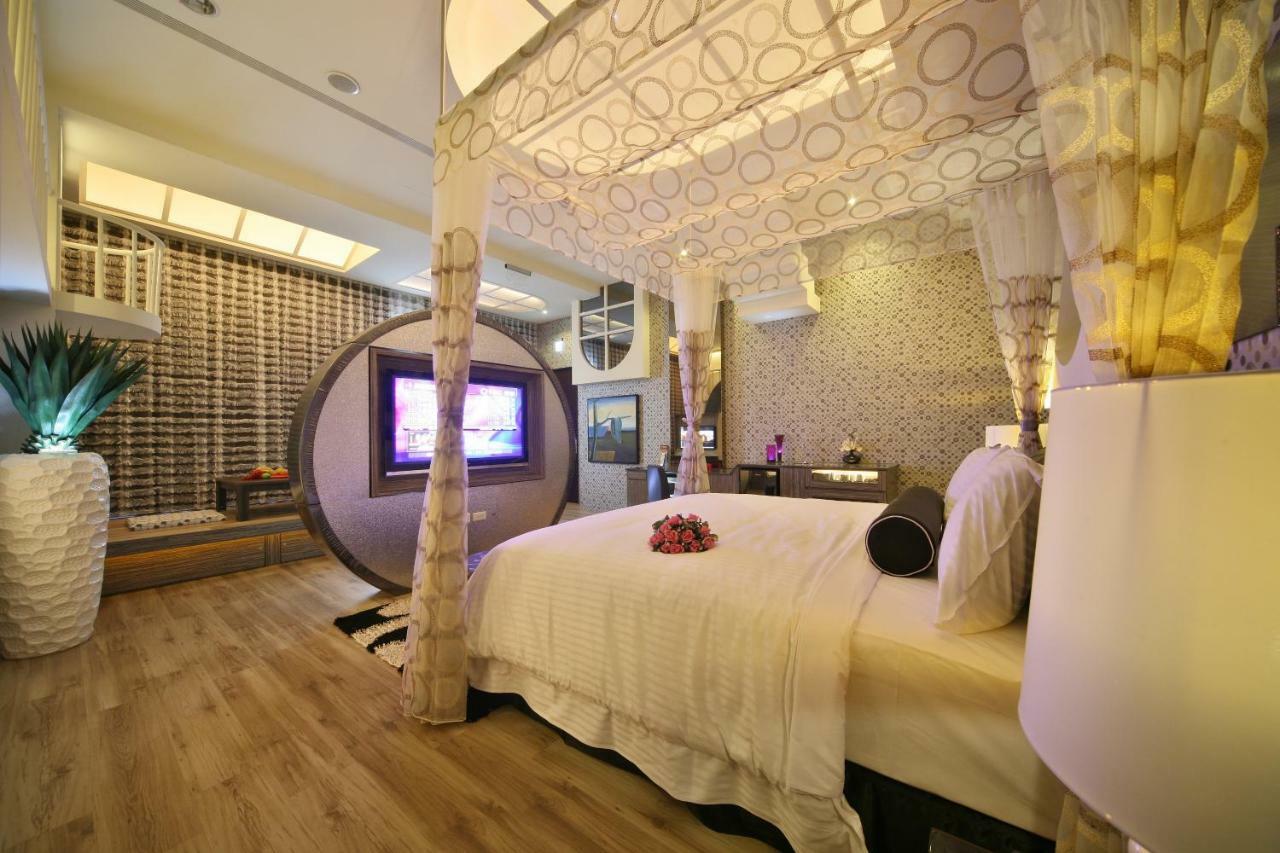 Doule Motel Тайджун Екстериор снимка