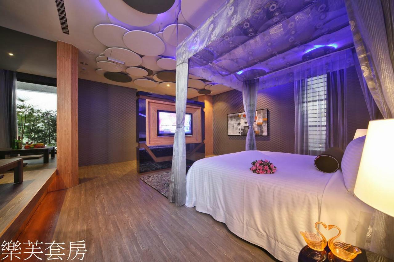 Doule Motel Тайджун Екстериор снимка