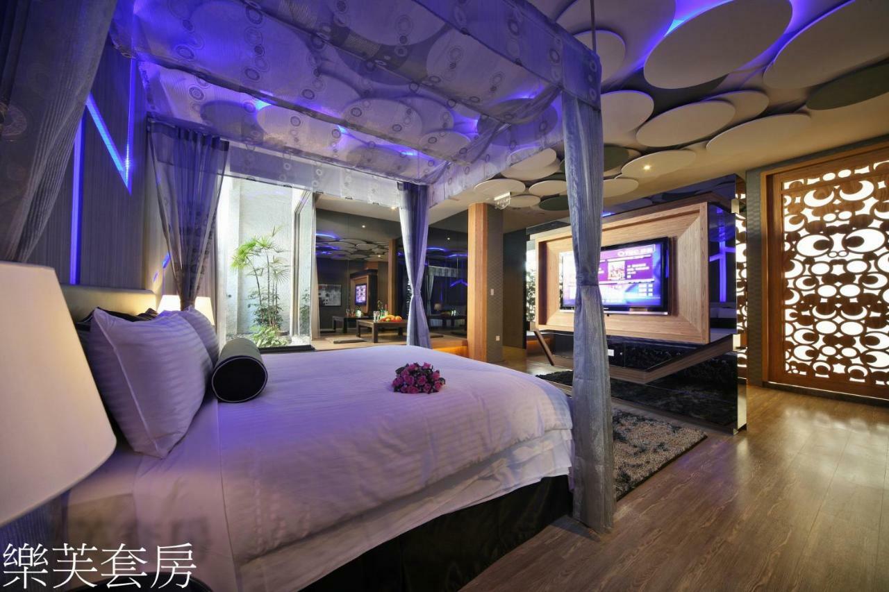 Doule Motel Тайджун Екстериор снимка