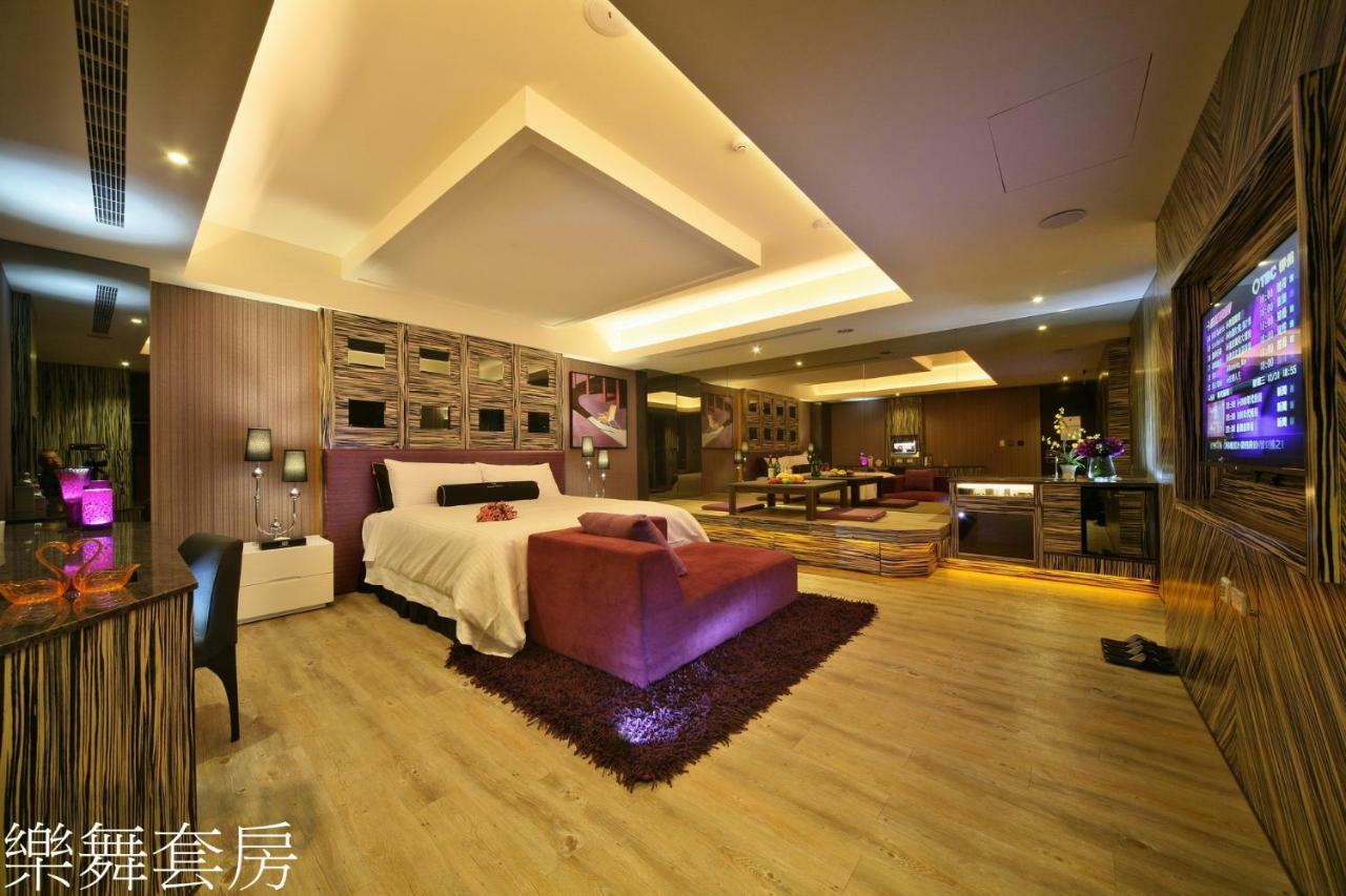 Doule Motel Тайджун Екстериор снимка