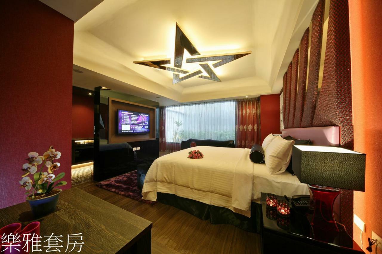 Doule Motel Тайджун Екстериор снимка