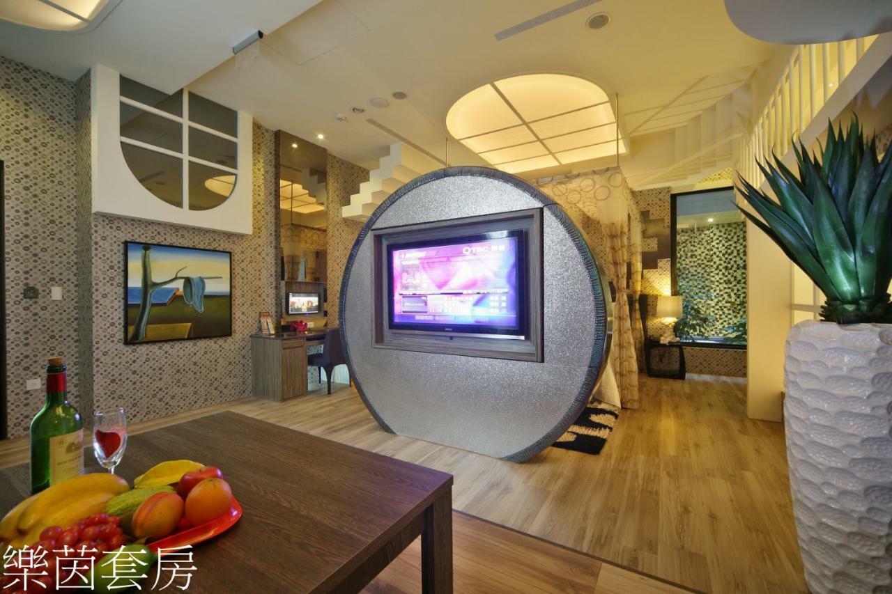 Doule Motel Тайджун Екстериор снимка