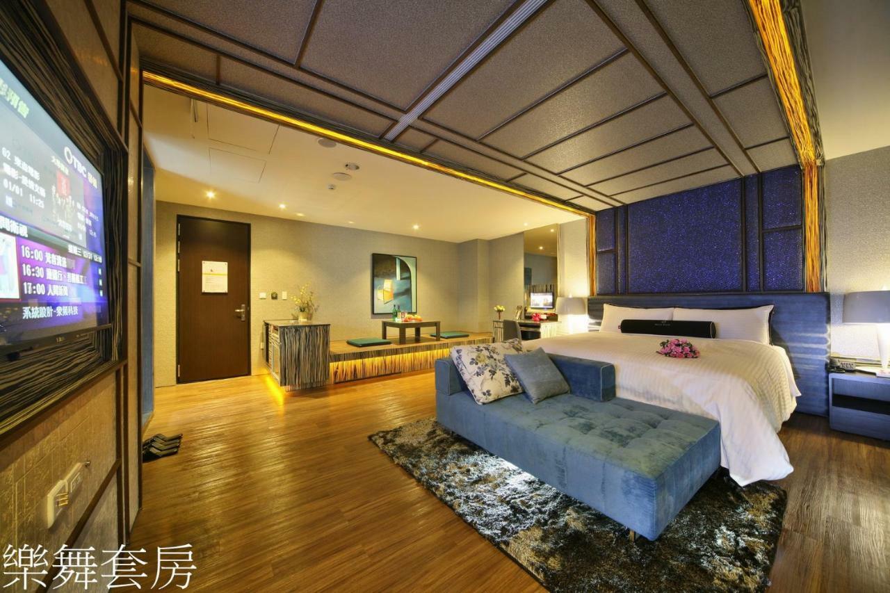 Doule Motel Тайджун Екстериор снимка