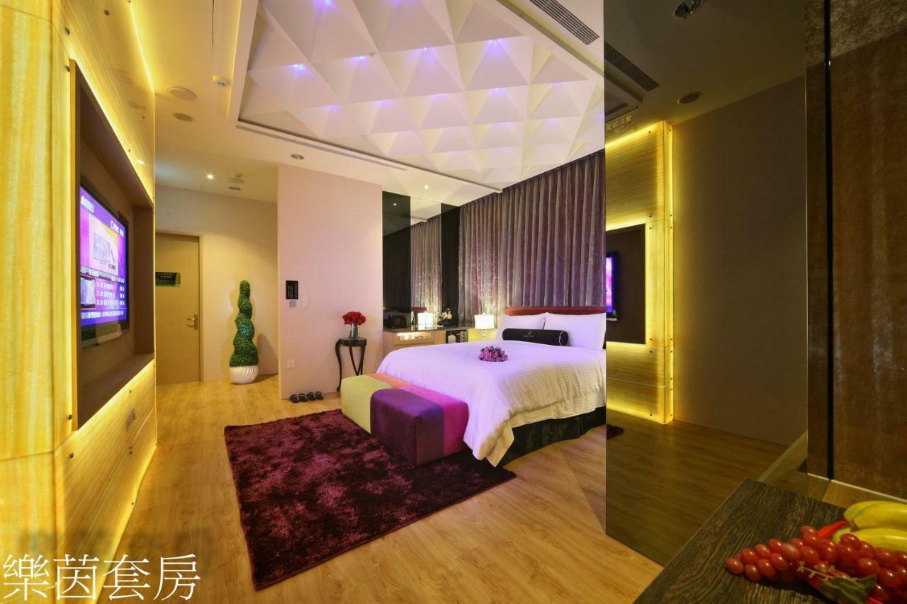 Doule Motel Тайджун Екстериор снимка