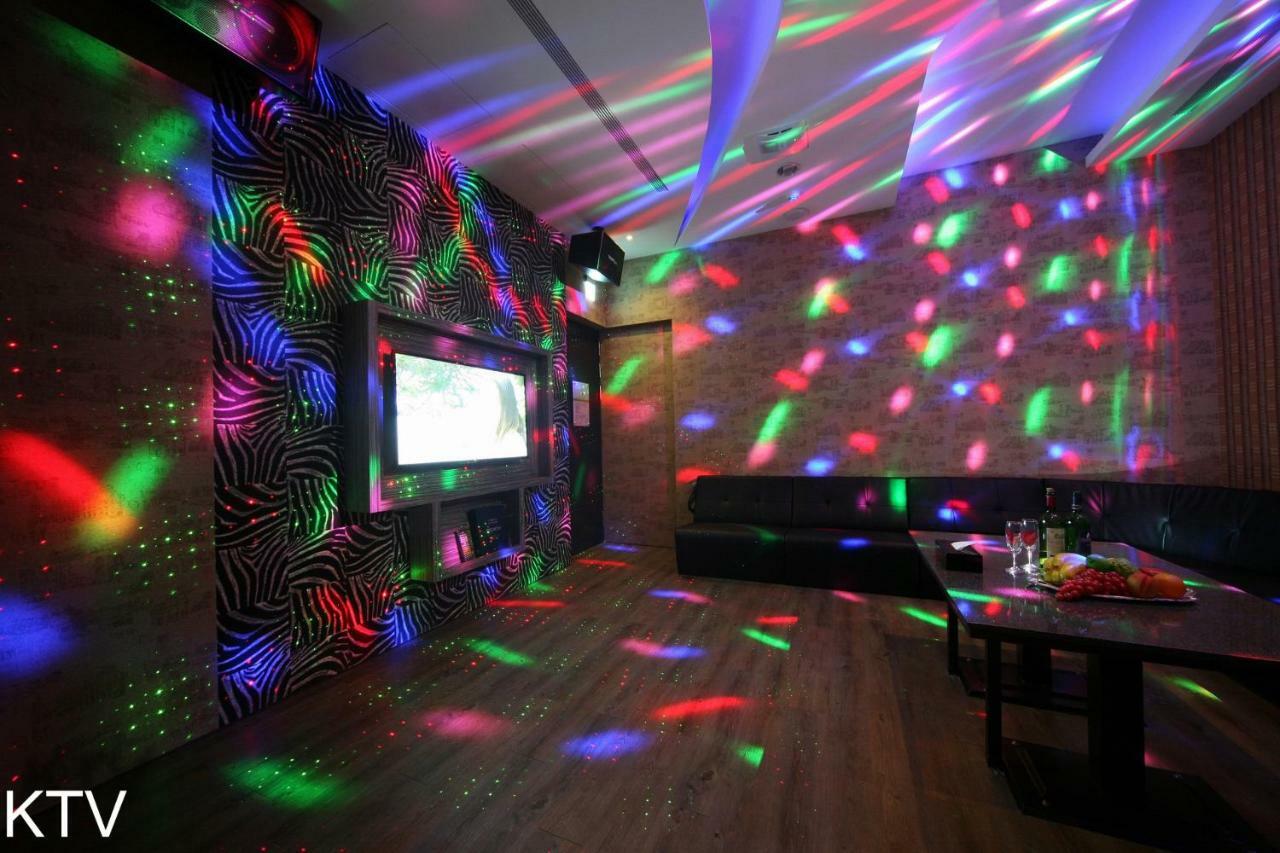 Doule Motel Тайджун Екстериор снимка
